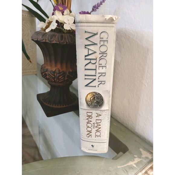 A Dance with Dragons George R.R. Martin 2011 First Edition Hardcover Dust Jacket - Picture 2 of 16